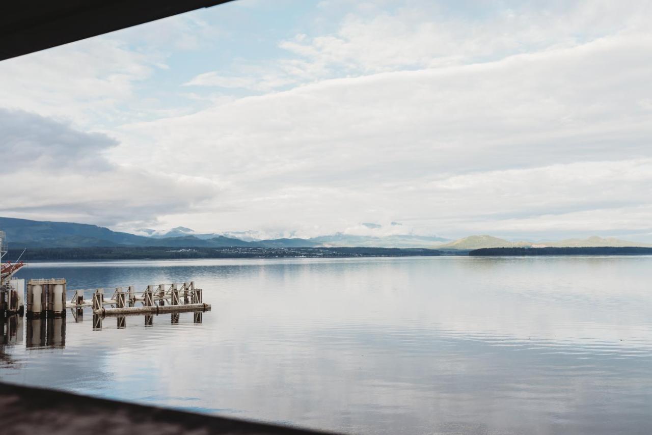 The Oceanfront Hotel Sointula Buitenkant foto